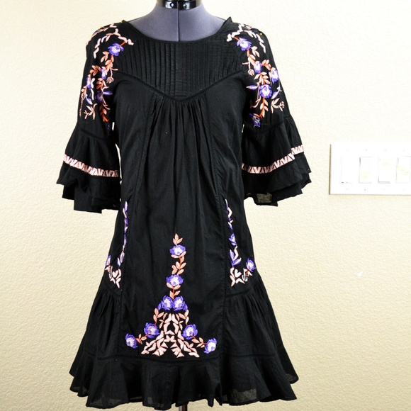Free People Dresses & Skirts - FREE PEOPLE Pavlo Babydoll Dress